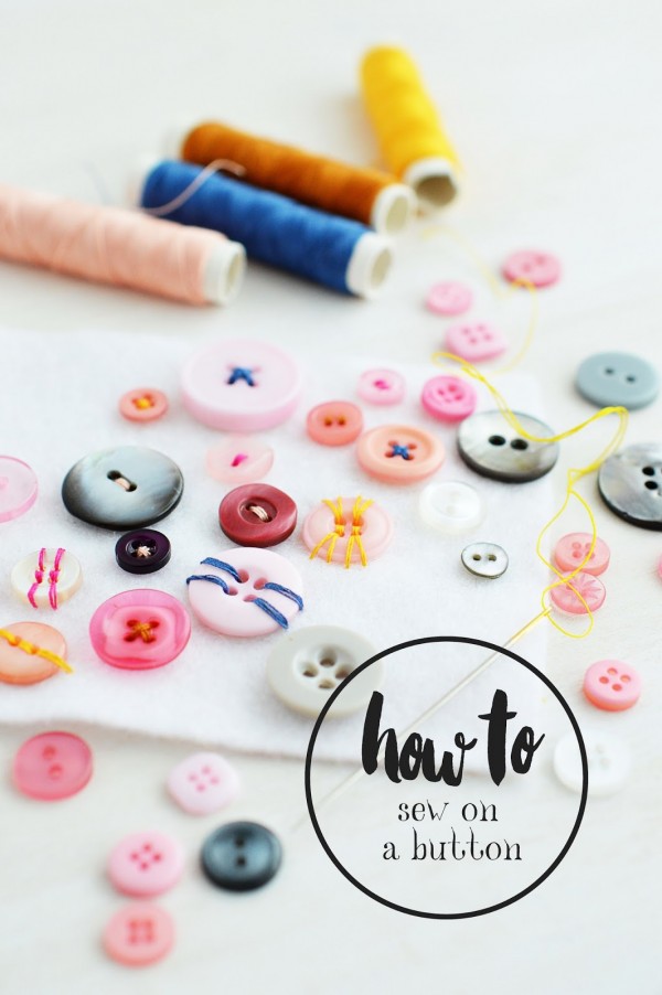 How to sew on a button_Motte's Blog (1)